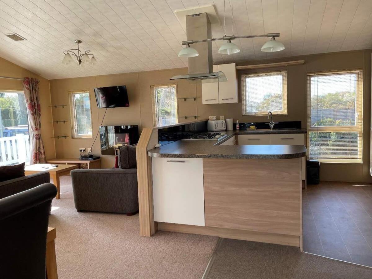 41 Woodland Walk Pevensey Bay Holiday Park Exterior photo